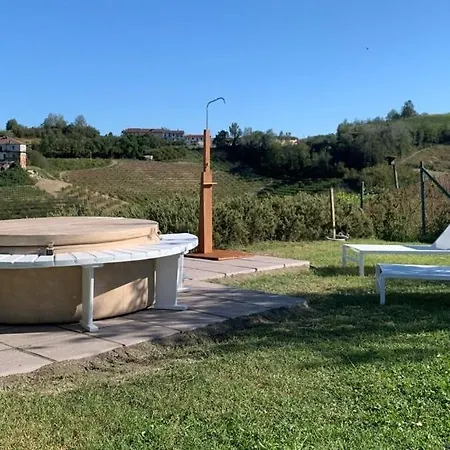 Holiday home Tuliphouse - Ballerina Vezza d'Alba