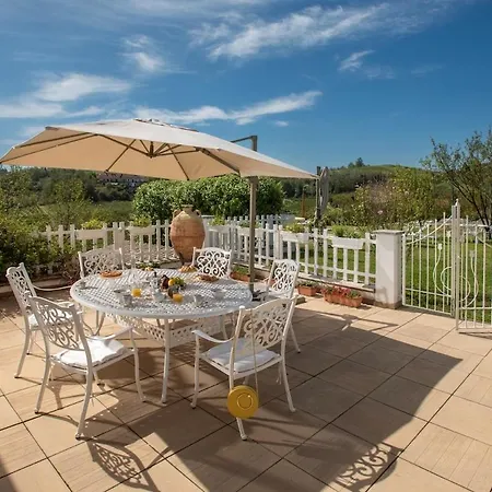 Holiday home Tuliphouse - Ballerina Vezza d'Alba