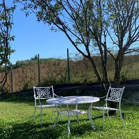 Tuliphouse - Ballerina Holiday home Vezza d'Alba